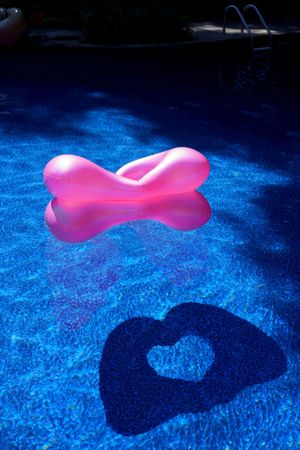 The Original Hand Heart Float